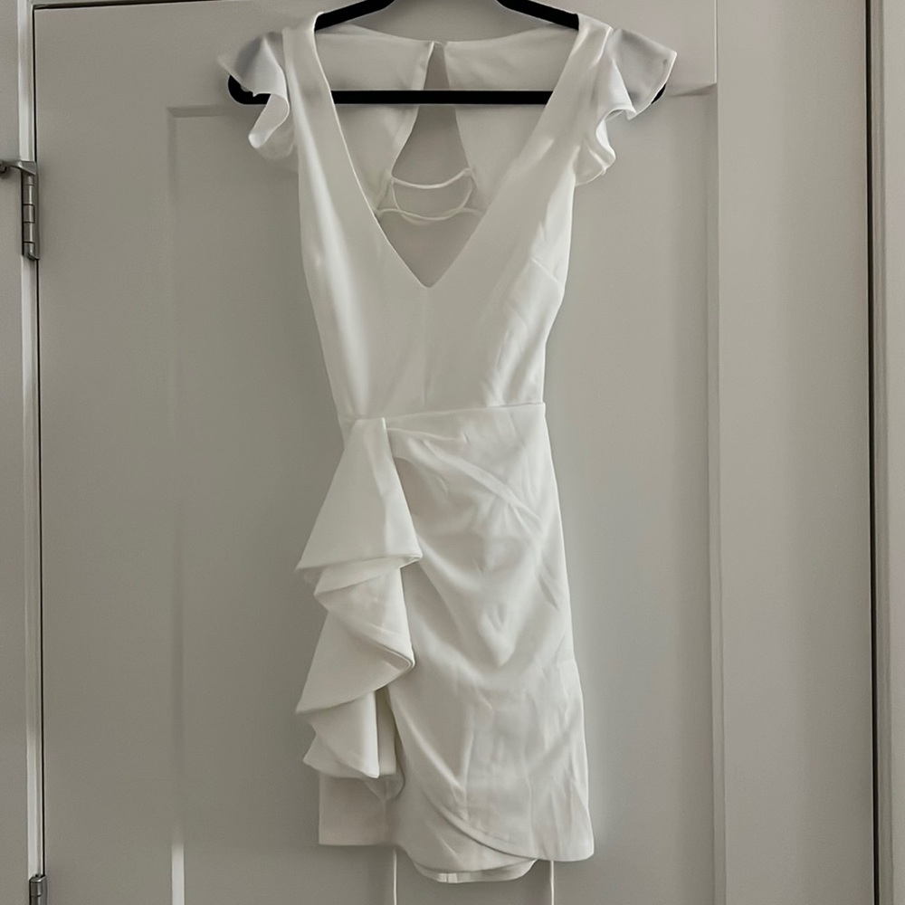 Selfie Leslie size small white dress.